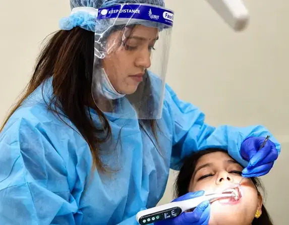Instruments prepared for precise treatment at Radiant 32 Dental Clinic